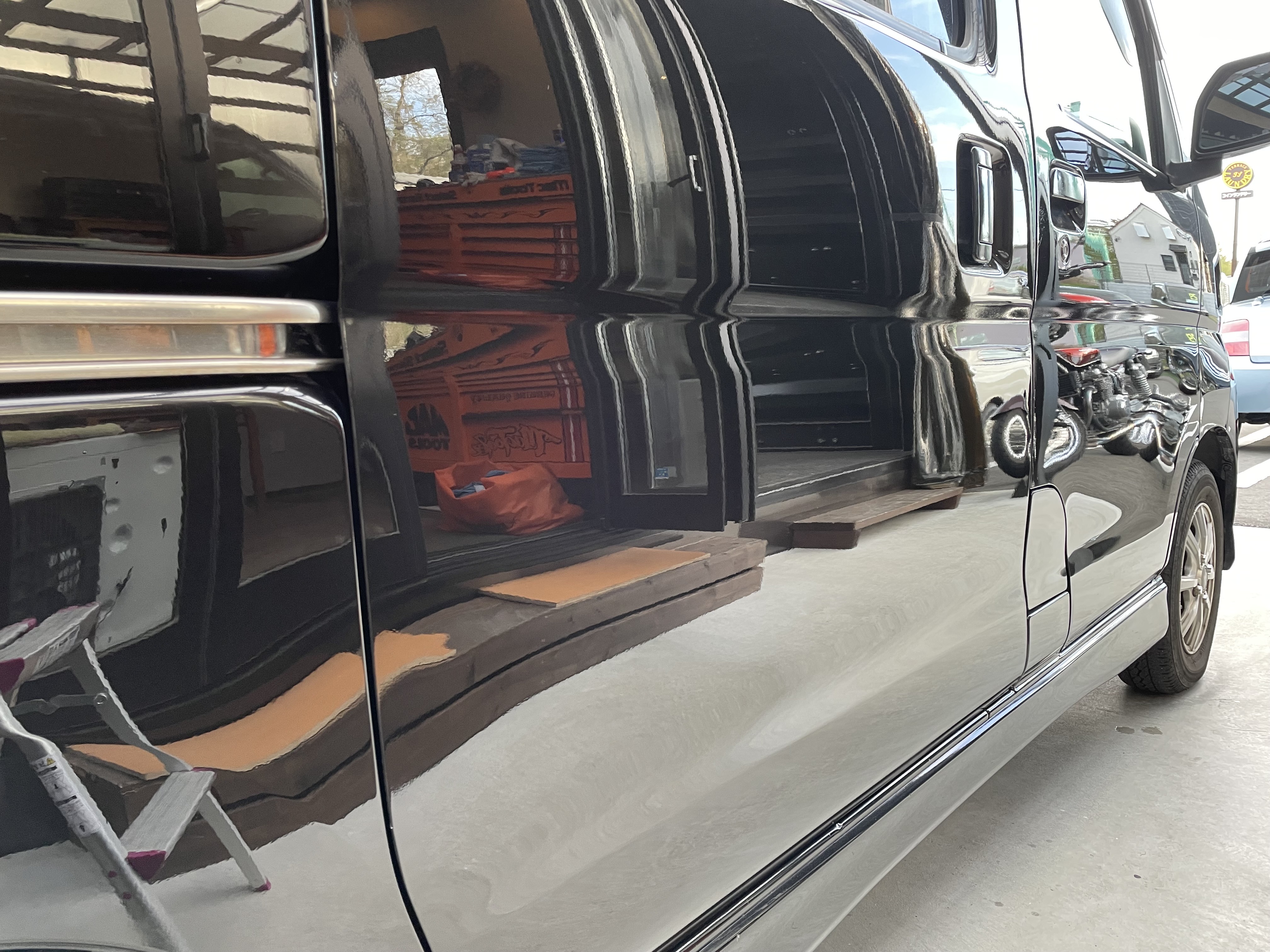 805BB062-2418-4749-81A1-BF5E071CCFCD